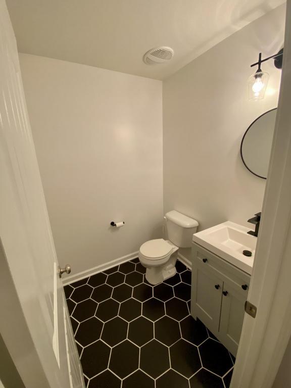 Building Photo - 1209 Piping Plover Ct.