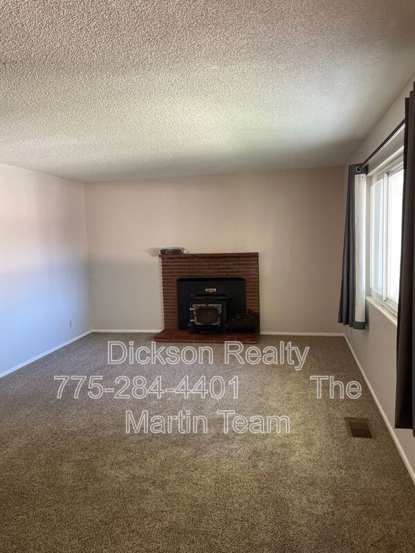 Building Photo - 4600 Azalea Dr