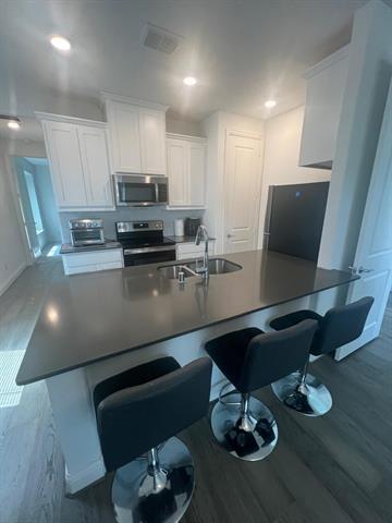 Primary Photo - 8282 Vitex Ave