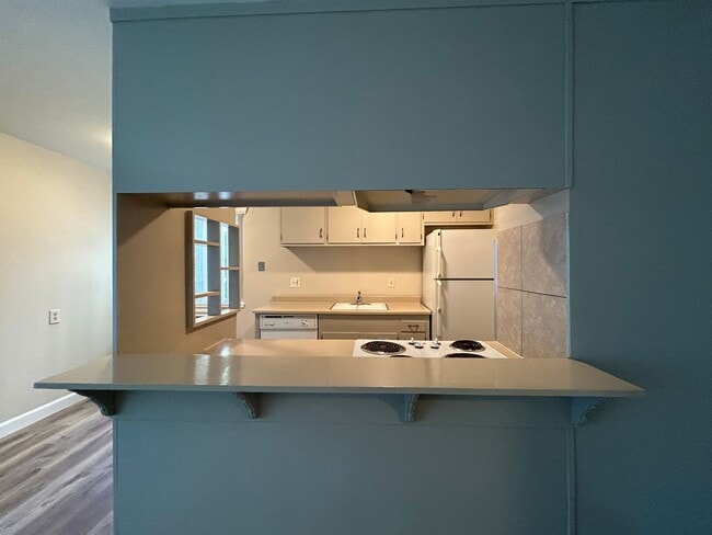 Interior Photo - 1711 N Street, Sacramento