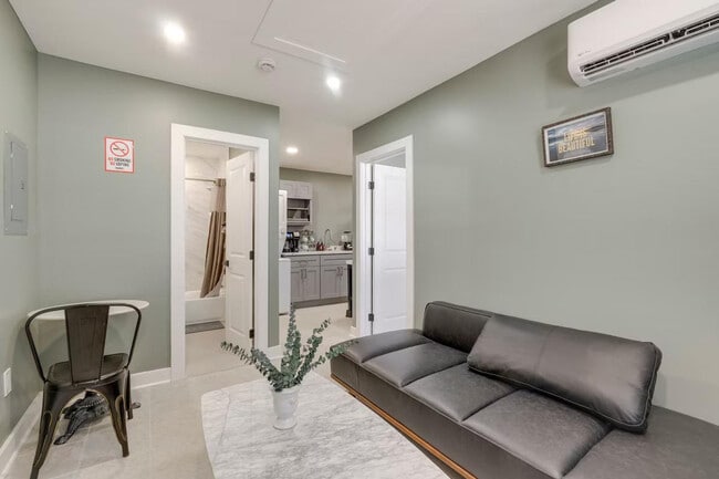 Building Photo - 500 Shelfar Pl