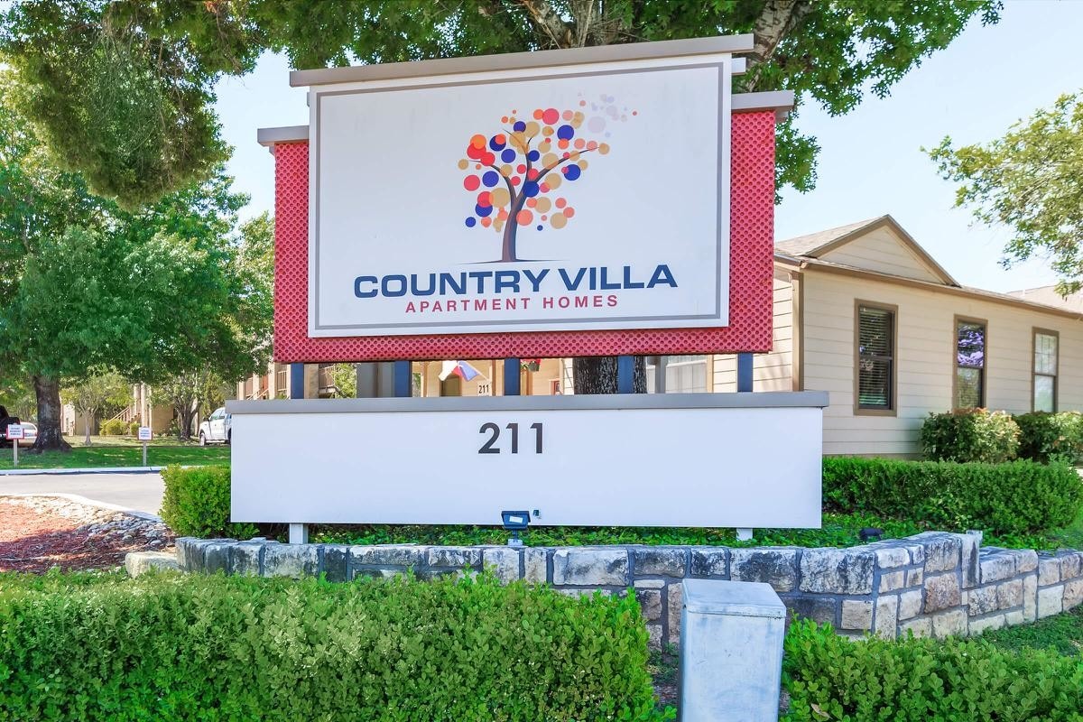 Country Villa Apartments Castroville, TX