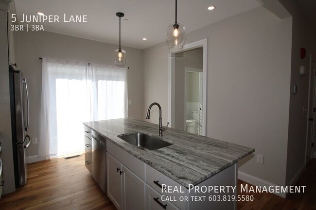 Building Photo - New Construction! 3 Bedroom Portsmouth Tow...