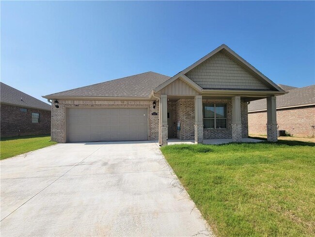 Foto del edificio - 1041 E Skyline Lp