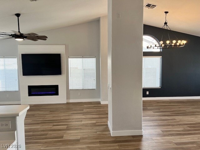 Foto del edificio - 723 Triple Crown St