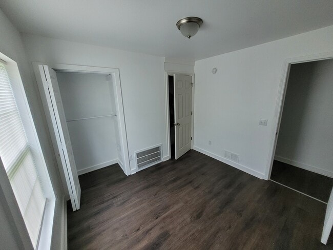 Bedroom 2 - 722 Dabney St