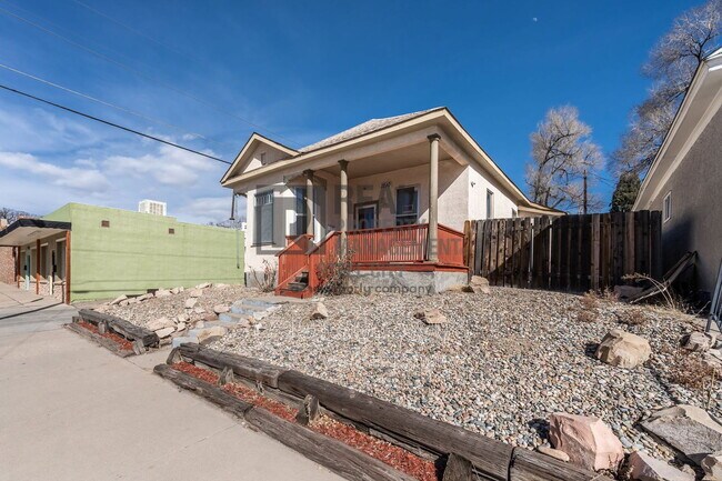 Foto del edificio - 1210 N Elizabeth St