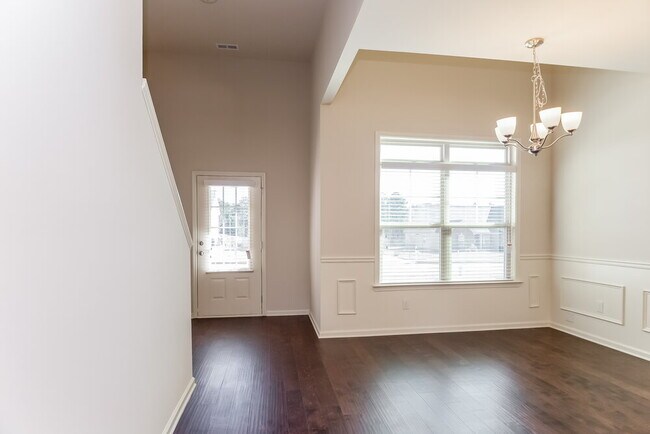 Foto del edificio - 3221 Puritan Way