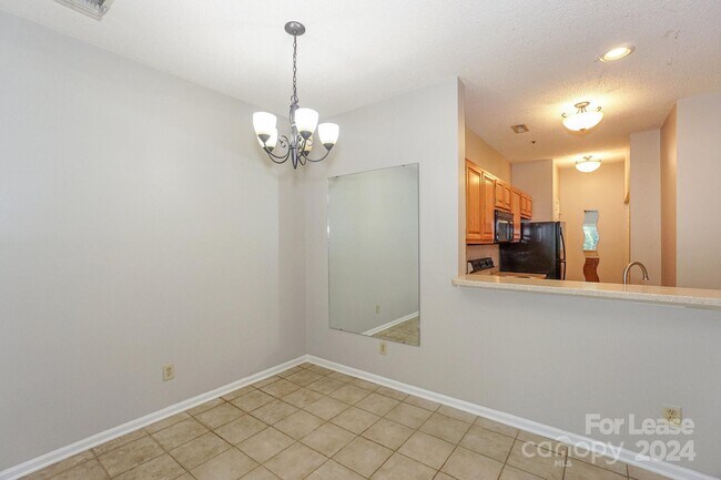 Foto del edificio - 754 Southwest Dr