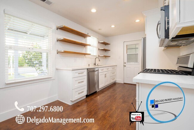 Foto del edificio - 2425 Alameda St