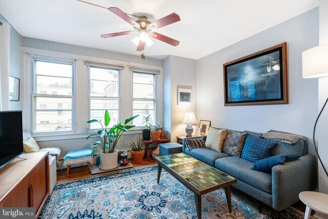 Foto del edificio - 639 Bainbridge St