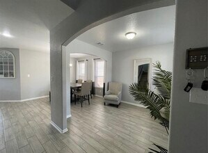 Building Photo - 11647 Abby Ridge Way
