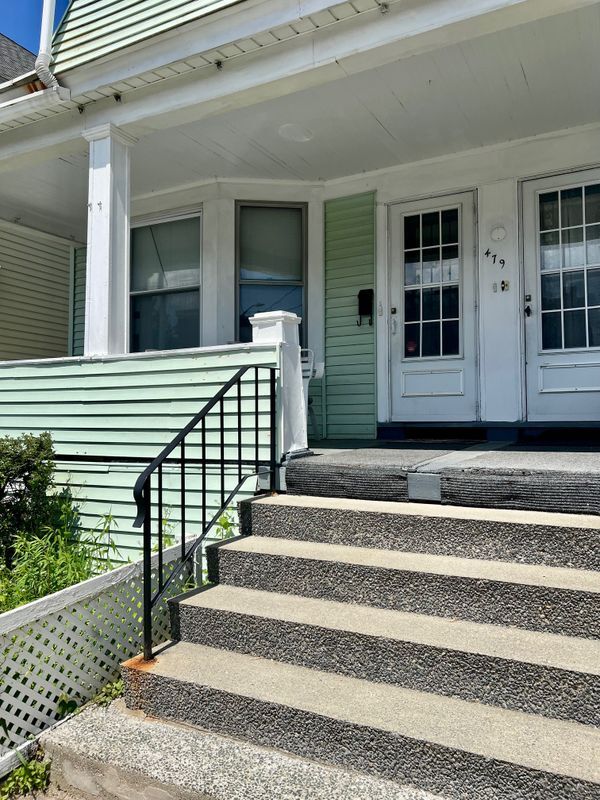 Foto principal - 479 West St
