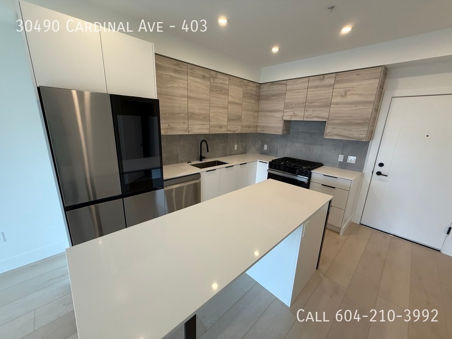 Primary Photo - Highstreet Village One Bedroom Condo