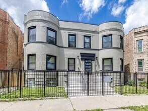 Building Photo - 6338 S Vernon Ave