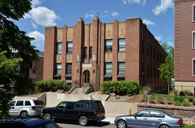 Building Photo - Marianne Apartments