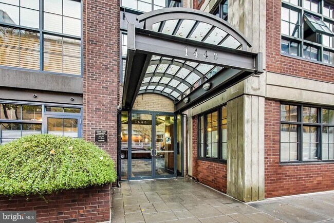 Foto del edificio - 1440 Church St NW