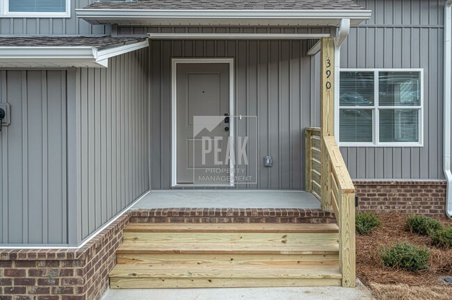 Building Photo - Elevate Your Spring Living with Modern Ame...