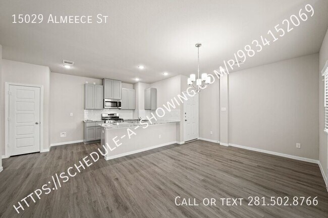 Building Photo - 15029 Almeece St