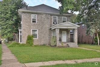 Building Photo - 3200 Green St