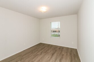 Building Photo - 2607 Bouvardia Wy