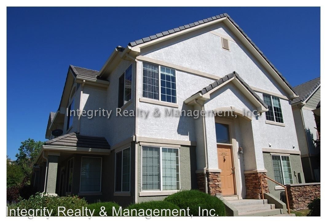Foto principal - 22500 E Ontario Dr