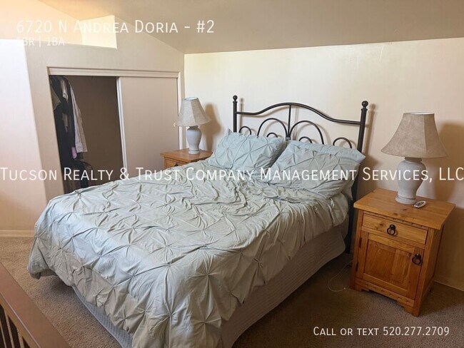 Foto del edificio - 6720 N Andrea Doria Dr