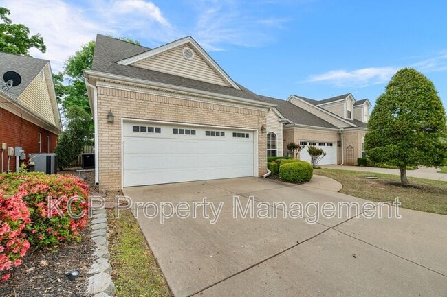 Building Photo - 60 Jeffrey Way