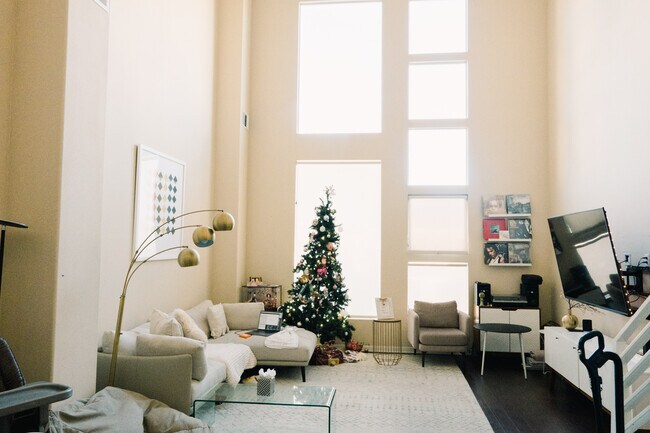 Foto del edificio - 1560 W Artesia Sq