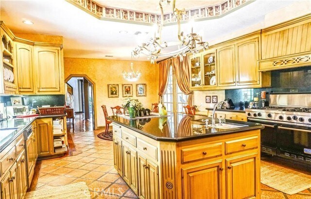 Foto del edificio - 974 Deep Springs Dr
