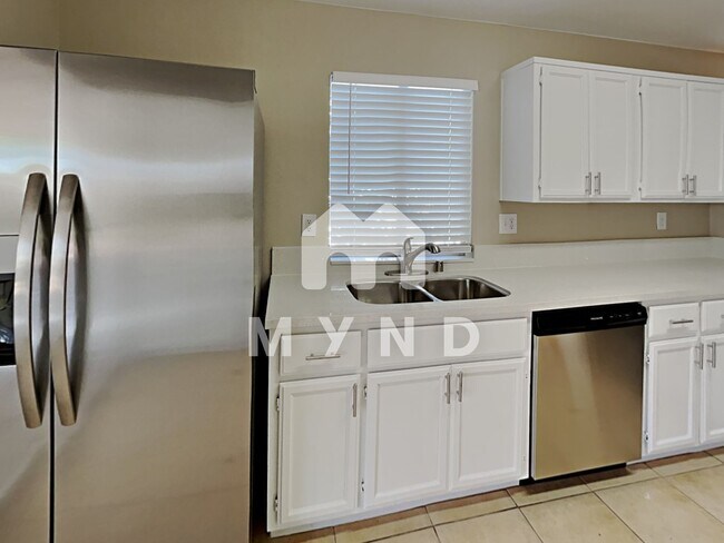 Building Photo - 3661 Lucky Horseshoe Ct