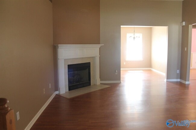 Building Photo - 117 Bambi Ln