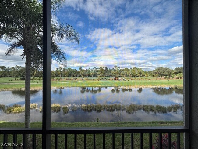 Foto del edificio - 10341 Heritage Bay Blvd