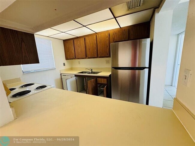 Foto del edificio - 1820 N Congress Ave