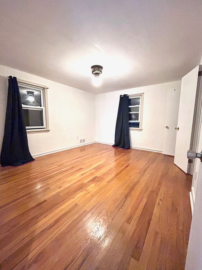 Foto del edificio - 225 Livingston Ave