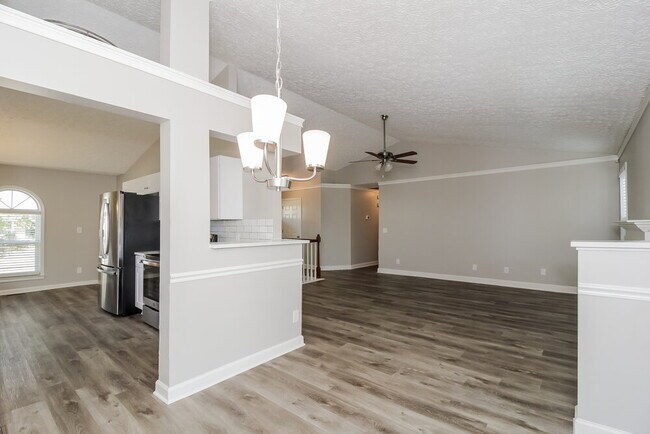 Foto del edificio - 2579 Marleigh Farm Rd NW