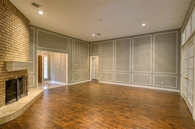 Building Photo - 1307 Newport Dr