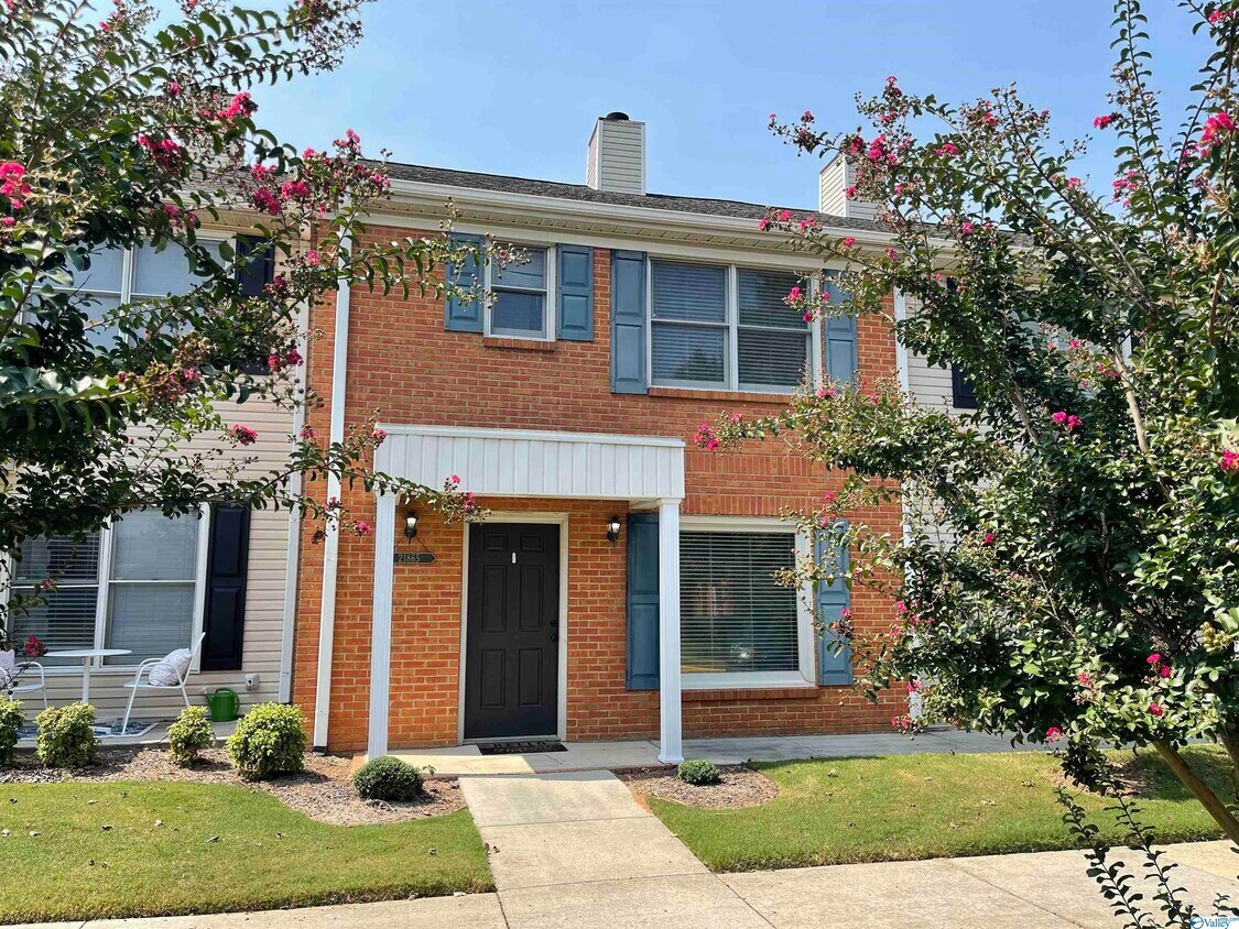 21865 Williamsburg Dr, Athens, AL 35613 Townhome Rentals in Athens AL