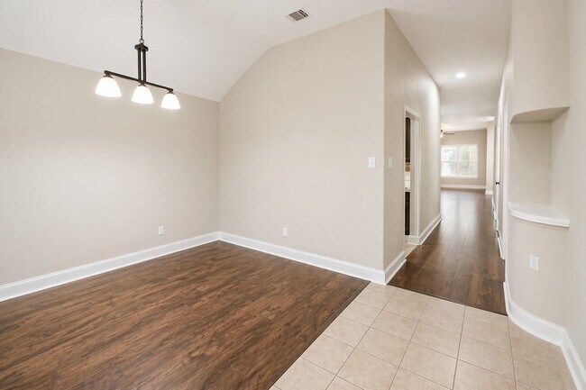 Foto del edificio - 20022 Rustic Lake Ln