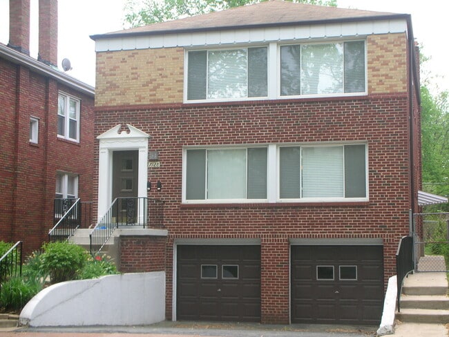 Building Photo - 7128 Tulane Ave