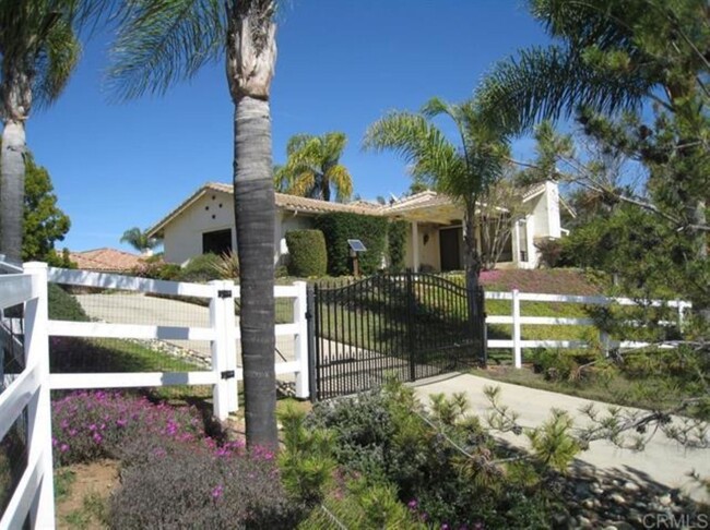 Foto del edificio - Fallbrook Ranch House