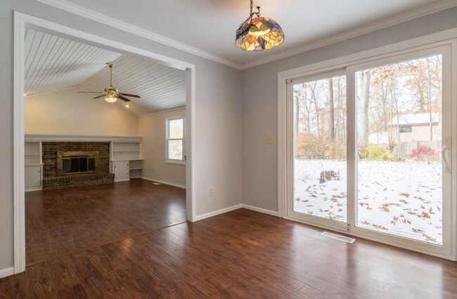 Foto del edificio - 2116 Hearthstone Dr