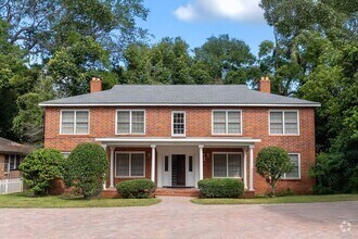 Building Photo - 1503 Fernando Dr
