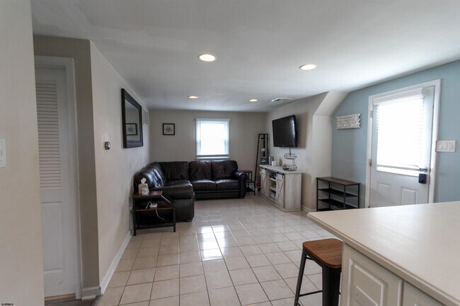 Building Photo - 3506 W Brigantine Ave