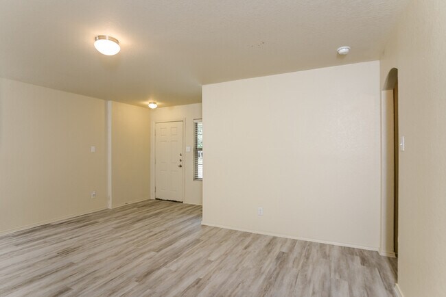 Foto del edificio - 2811 Aspen Mdw