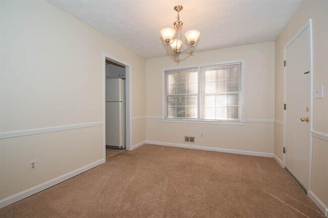 Foto del edificio - 3534 Ridge View Ct NE