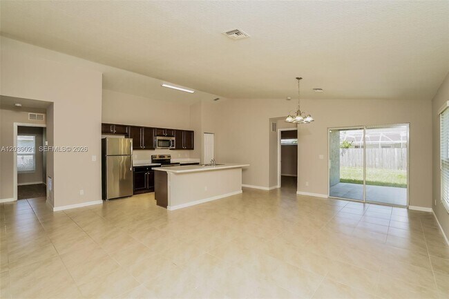 Foto del edificio - 4285 SW Walker St