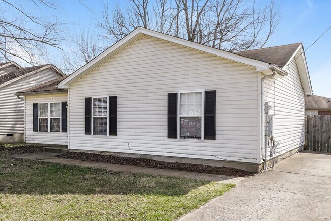 Building Photo - 6304 Price Ln Rd
