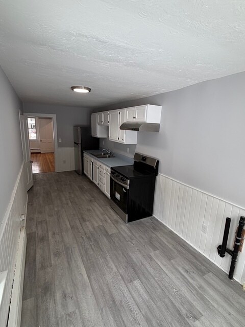 Foto del edificio - 122 River Rd