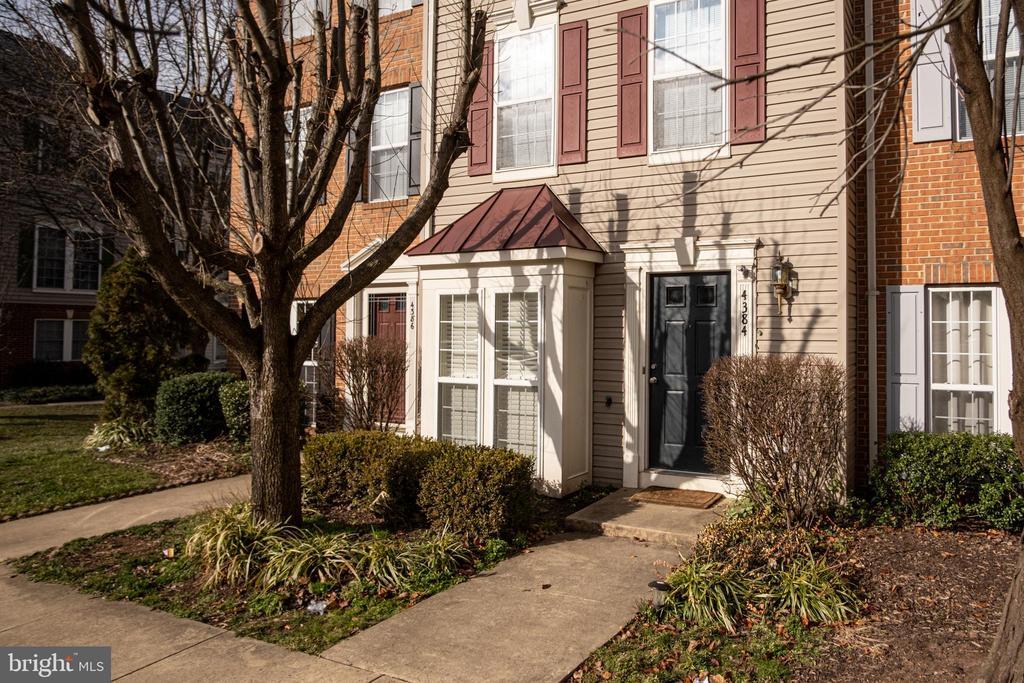 Foto principal - 4384 Sutler Hill Square